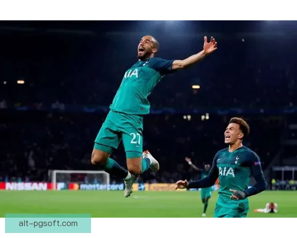 卢卡斯莫拉回归圣保罗后展现关键作用助力球队重回巅峰